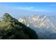 中国比较出名的名山有哪些？